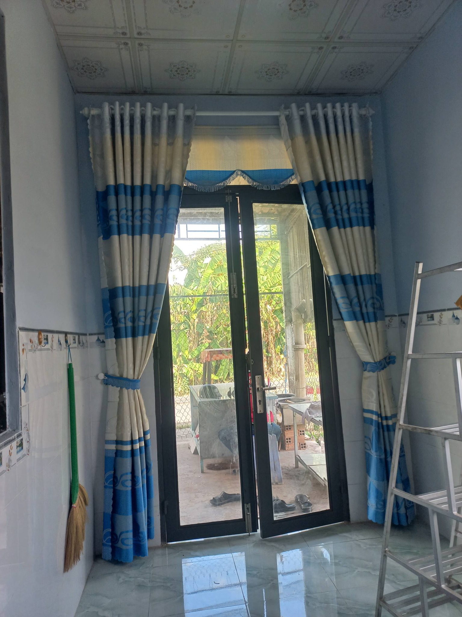 Lắp Đặt Rèm Cửa Tại Chợ Thất Hội, An Đông, Lấp Vò, Đồng Tháp – Rèm Đẹp, Thi Công Chuyên Nghiệp