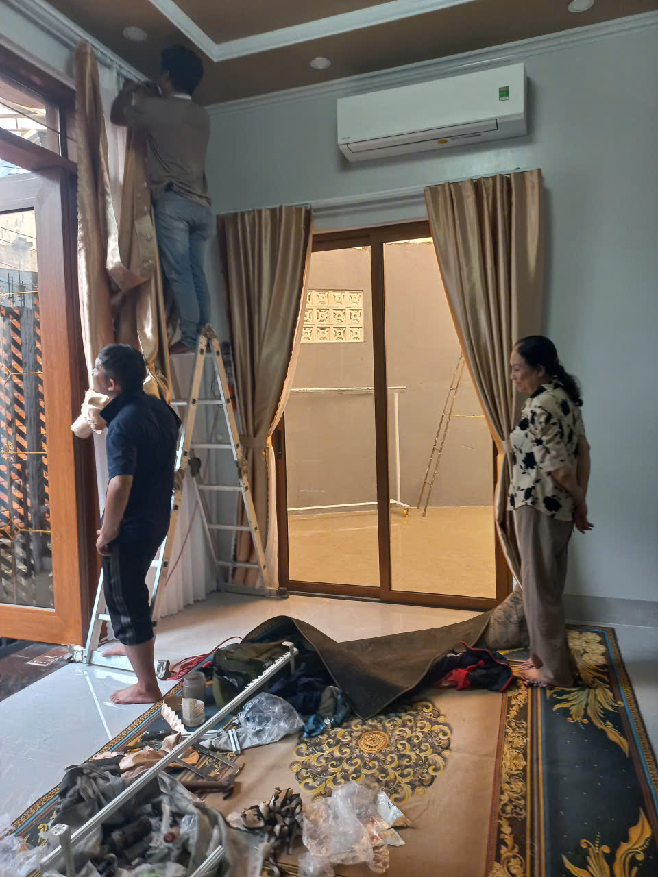 Ráp Màn Cửa 2 Lớp Cho Khách Hàng Tại Mỹ Thuận, Vĩnh Long – Công Trình Thực Tế