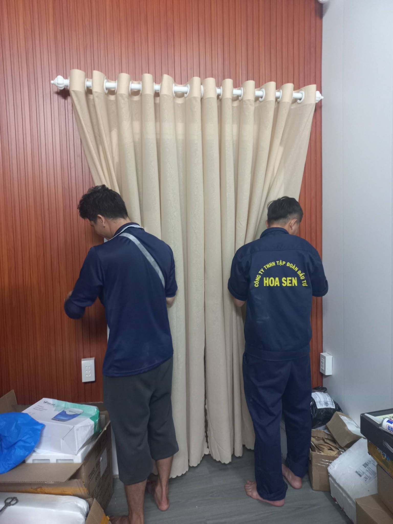 Thi Công Rèm Cửa Cao Cấp Cho Khách Hàng Tại Định Yên – Giải Pháp Tăng Tính Thẩm Mỹ Và Cản Nắng Hiệu Quả