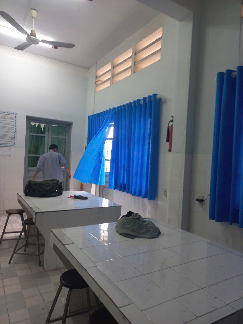 Ráp màn cửa cho Trường THPT Cao Lãnh 2 tại xã Mỹ Hiệp