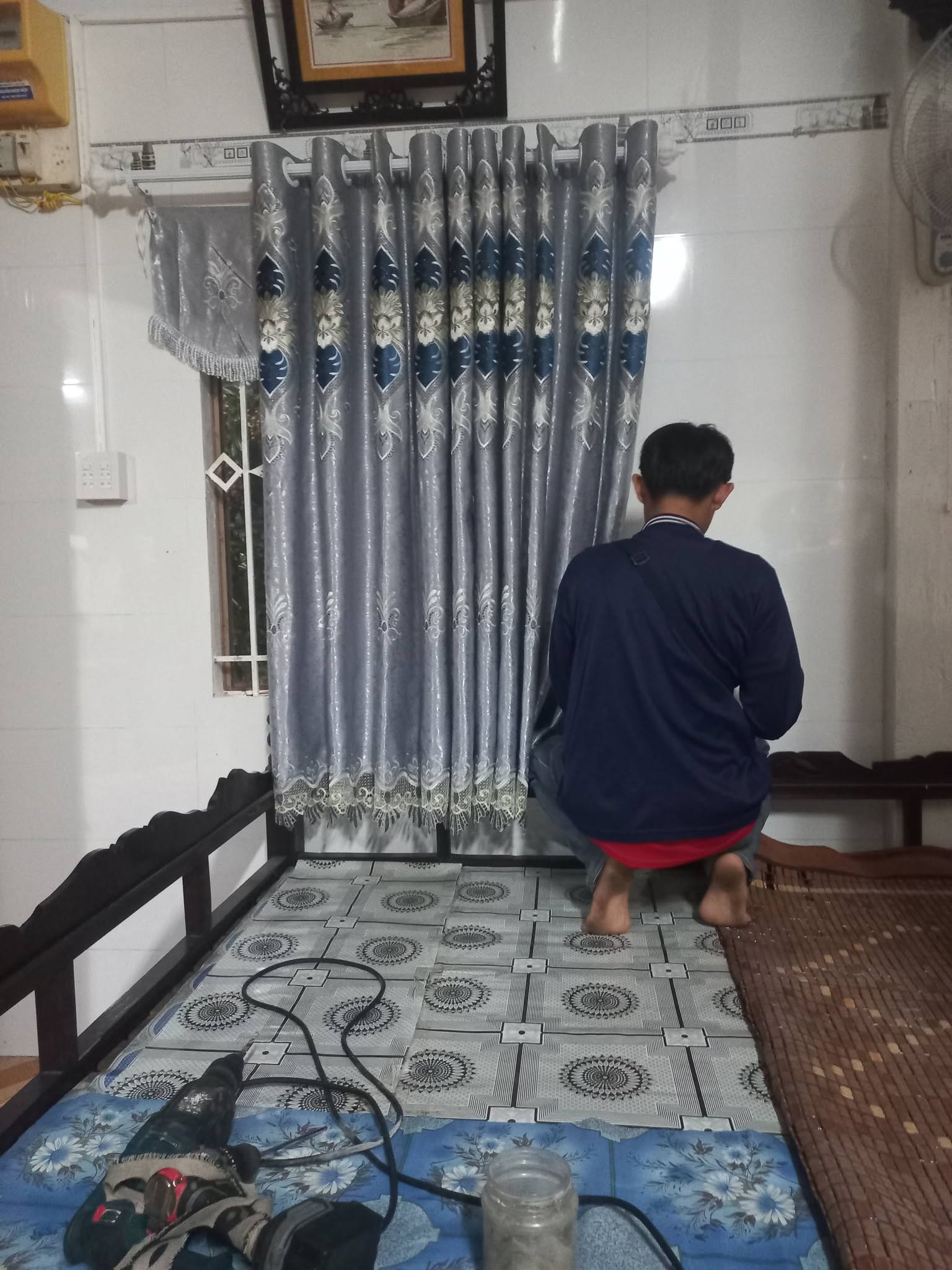 Ráp Màn Cửa Cho Khách Hàng Tại Cầu Xẻo Núi, Long Hưng B